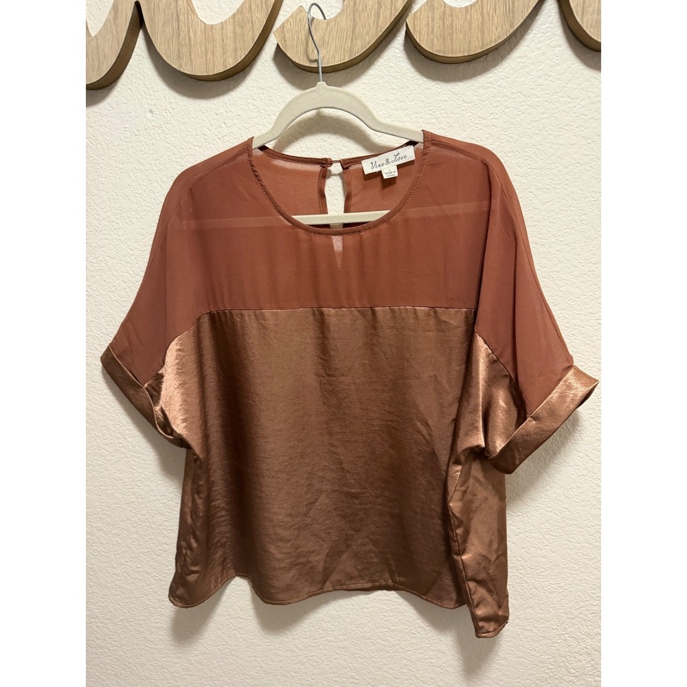Vine & Love Brown Blouse Size L